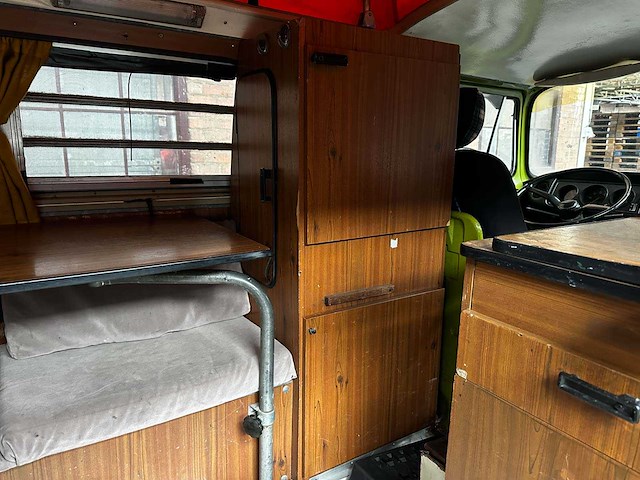 Volkswagen 23 kampeerauto 1977, 00-sl-64 camper - afbeelding 24 van  56