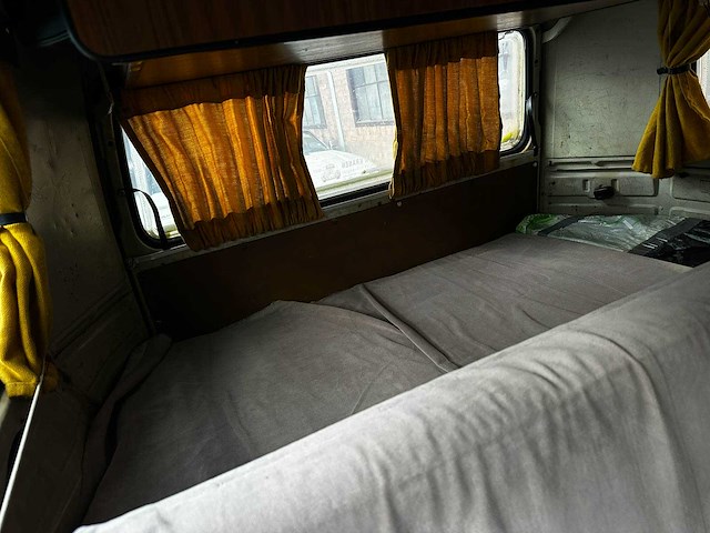 Volkswagen 23 kampeerauto 1977, 00-sl-64 camper - afbeelding 26 van  56