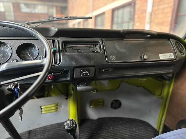 Volkswagen 23 kampeerauto 1977, 00-sl-64 camper - afbeelding 19 van  54