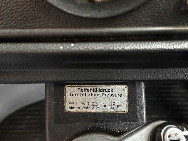 Volkswagen 23 kampeerauto 1977, 00-sl-64 camper - afbeelding 18 van  24