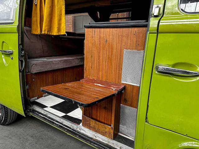 Volkswagen 23 kampeerauto 1977, 00-sl-64 camper - afbeelding 12 van  28