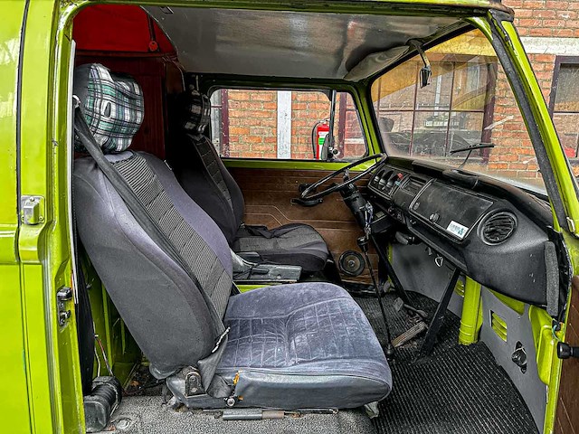 Volkswagen 23 kampeerauto 1977, 00-sl-64 camper - afbeelding 14 van  28