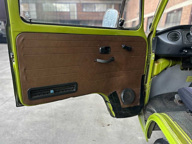 Volkswagen 23 kampeerauto 1977, 00-sl-64 camper - afbeelding 13 van  45