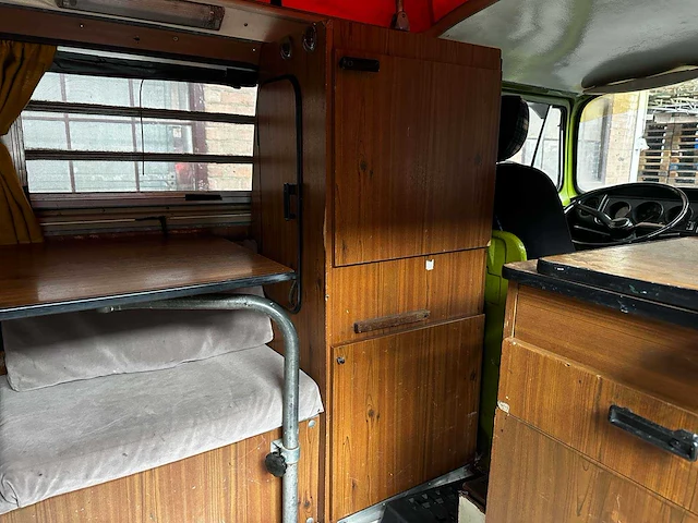 Volkswagen 23 kampeerauto 1977, 00-sl-64 camper - afbeelding 24 van  56