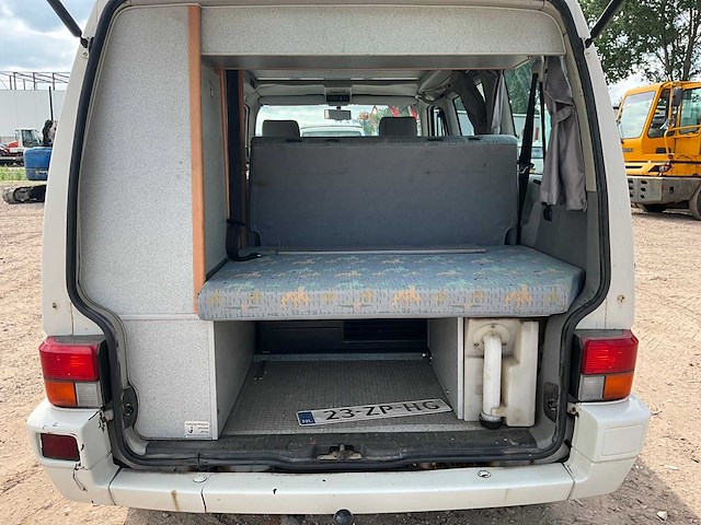 Volkswagen 7o xob kampeerauto i 50 kw camper - afbeelding 2 van  3