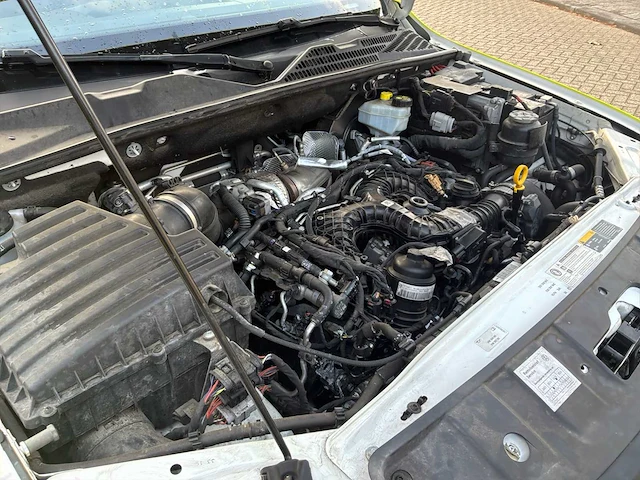 Volkswagen amarok 3.0 tdi 4m plus comf bedrijfswagen - afbeelding 29 van  36