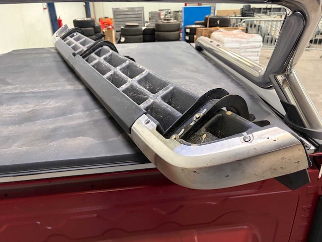 Volkswagen amarok vw amarok truck bed met bumper&steps (2x) - afbeelding 8 van  14