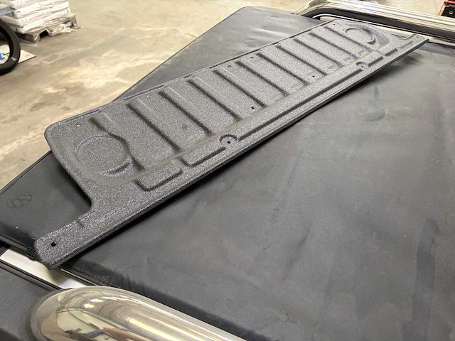 Volkswagen amarok vw amarok truck bed met bumper&steps (2x) - afbeelding 11 van  14