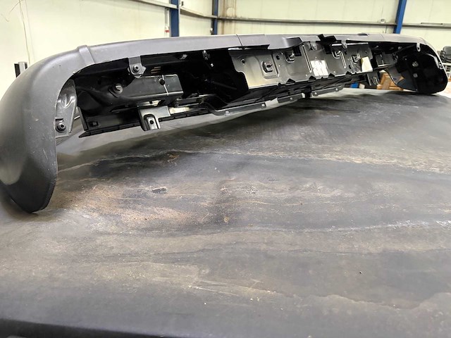 Volkswagen amarok vw amarok truck bed met bumper&steps - afbeelding 20 van  36