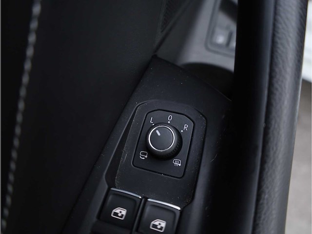 Volkswagen arteon 1.4 tsi ehybrid phev r-line 218pk automaat 2021 - afbeelding 29 van  50