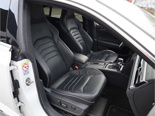Volkswagen arteon 1.4 tsi ehybrid phev r-line 218pk automaat 2021 - afbeelding 33 van  50