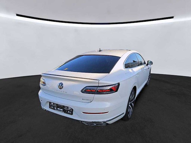 Volkswagen arteon 1.4 tsi ehybrid phev r-line 218pk automaat 2021 - afbeelding 13 van  19