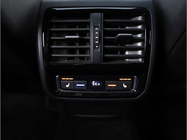 Volkswagen arteon 1.4 tsi ehybrid phev r-line 218pk automaat 2021 - afbeelding 28 van  50