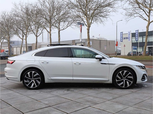 Volkswagen arteon 1.4 tsi ehybrid phev r-line 218pk automaat 2021 - afbeelding 46 van  50