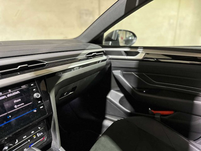 Volkswagen arteon shooting brake 1.4 ehybrid 160kw 6-dsg r-line business+ 218pk 2022 (origineel-nl+1e eigenaar), p-946-tg - afbeelding 14 van  48