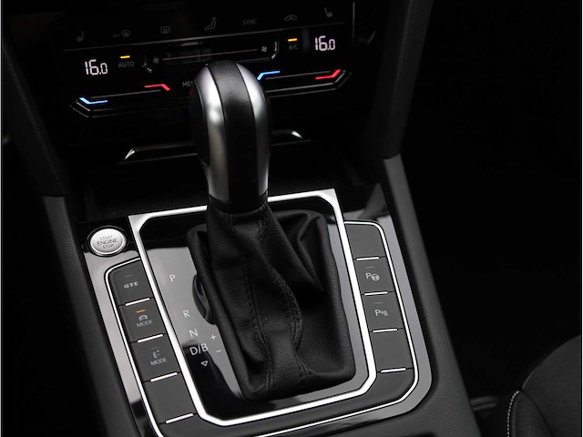 Volkswagen arteon shooting brake 1.4 tsi ehybrid elegance 218pk automaat 2022 - afbeelding 14 van  42
