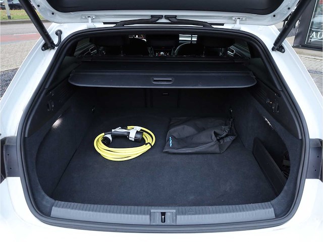 Volkswagen arteon shooting brake 1.4 tsi ehybrid phev r-line 2x 218pk automaat 2022 - afbeelding 31 van  47