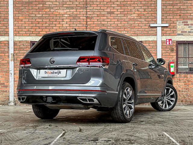Volkswagen atlas 3.6 v6 r-line 7-persoons 280pk 2023 - afbeelding 3 van  40