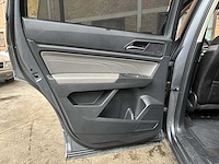 Volkswagen atlas 3.6 v6 r-line 7-persoons 280pk 2023 - afbeelding 26 van  40