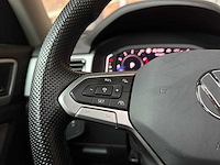 Volkswagen atlas 3.6 v6 r-line 7-persoons 280pk 2023 - afbeelding 24 van  49