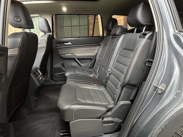 Volkswagen atlas 3.6 v6 r-line 7-persoons 280pk 2023 - afbeelding 44 van  49