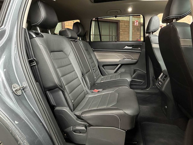 Volkswagen atlas 3.6 v6 r-line 7-persoons 280pk 2023 - afbeelding 46 van  49