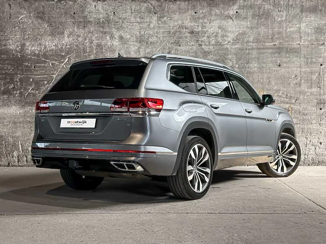 Volkswagen atlas 3.6 v6 r-line 7-persoons 280pk 2023 - afbeelding 3 van  45