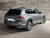 Volkswagen atlas 3.6 v6 r-line 7-persoons 280pk 2023 - afbeelding 4 van  45