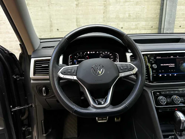 Volkswagen atlas 3.6 v6 r-line 7-persoons 280pk 2023 - afbeelding 6 van  45