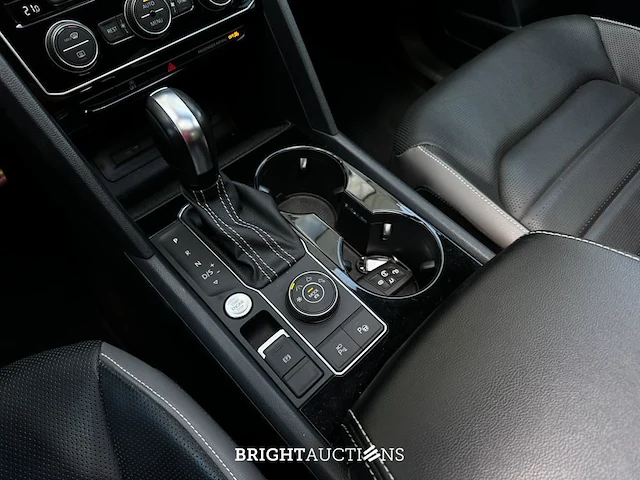 Volkswagen atlas 3.6 v6 r-line 7-persoons 280pk 2023 - afbeelding 26 van  58