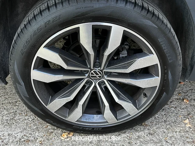 Volkswagen atlas 3.6 v6 r-line 7-persoons 280pk 2023 - afbeelding 50 van  58