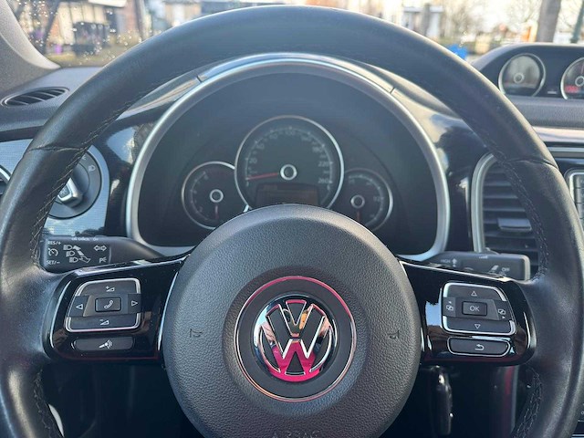 Volkswagen beetle cabriolet 1.2 tsi exclusive series jxg-12-h - afbeelding 23 van  47