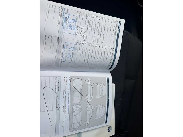 Volkswagen beetle cabriolet 1.2 tsi exclusive series jxg-12-h - afbeelding 30 van  47