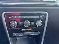 Volkswagen beetle cabriolet 1.2 tsi exclusive series jxg-12-h - afbeelding 22 van  45