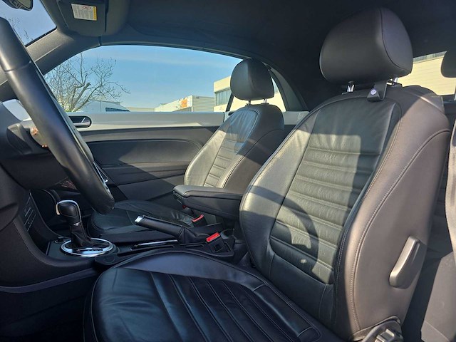 Volkswagen beetle cabriolet 1.4 tsi sport 2014 | gsp-13-f - afbeelding 23 van  39