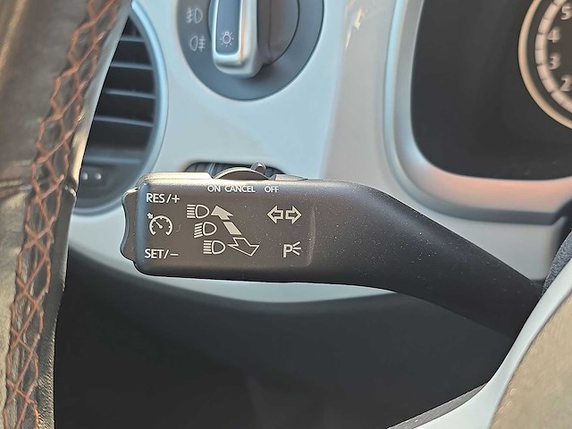 Volkswagen beetle cabriolet 1.4 tsi sport 2014 | gsp-13-f - afbeelding 2 van  39