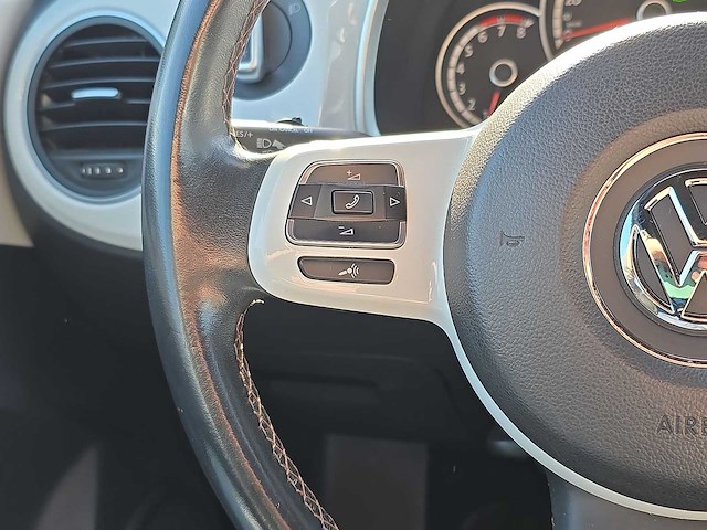 Volkswagen beetle cabriolet 1.4 tsi sport 2014 | gsp-13-f - afbeelding 4 van  39