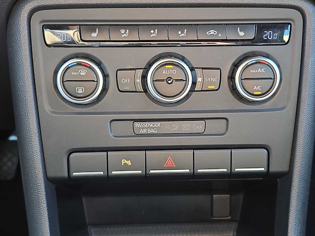 Volkswagen beetle cabriolet 1.4 tsi sport 2014 | gsp-13-f - afbeelding 6 van  35