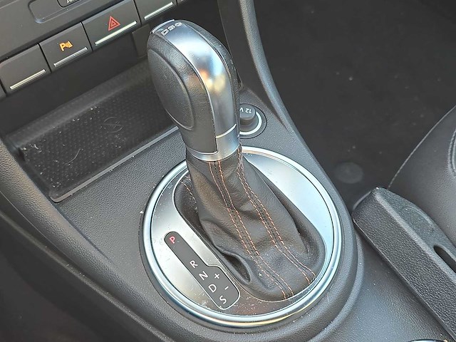 Volkswagen beetle cabriolet 1.4 tsi sport 2014 | gsp-13-f - afbeelding 22 van  35