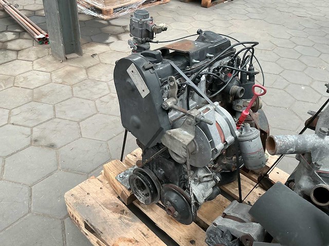 Volkswagen benzinemotor - afbeelding 3 van  6