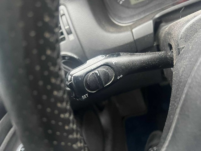 Volkswagen bora 1.6-16v turijn, 17-rl-zh - afbeelding 6 van  18