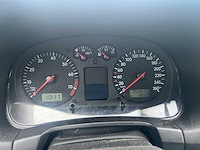 Volkswagen bora 1.6-16v turijn, 17-rl-zh - afbeelding 1 van  4