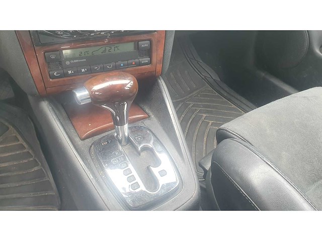 Volkswagen bora variant 1.8 20v turbo highline automaat, 04-ps-vn - afbeelding 10 van  12