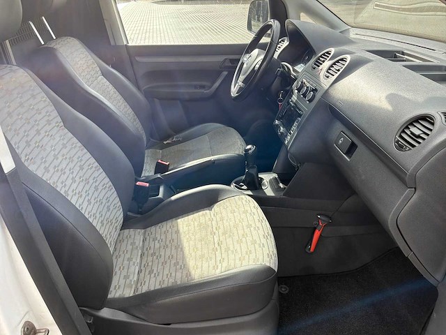 Volkswagen caddy 1.6 tdi bedrijfswagen - afbeelding 13 van  23