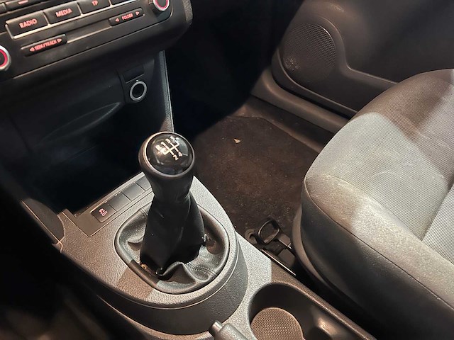 Volkswagen caddy 1.6 tdi, vl-680-l - afbeelding 14 van  24