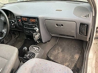 Volkswagen caddy 1.9 44-bj-ph - afbeelding 3 van  24