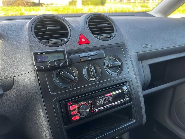 Volkswagen caddy 1.9 tdi, 09-bz-jf - afbeelding 6 van  15