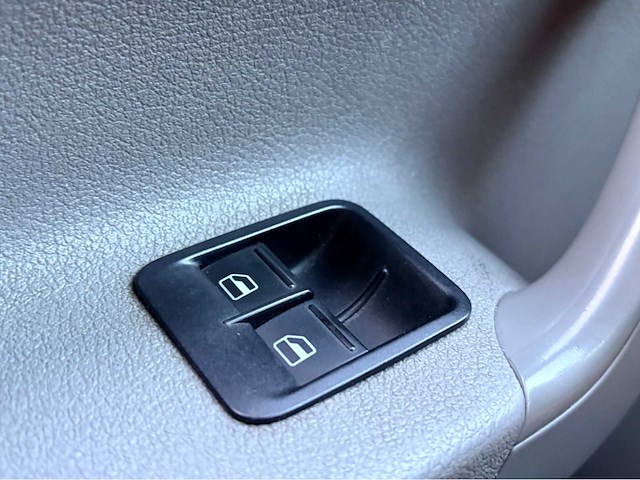 Volkswagen caddy 1.9 tdi airco bedrijfswagen - afbeelding 4 van  14