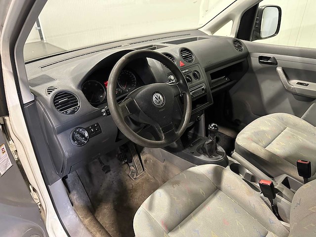Volkswagen caddy 2.0 sdi 21-bz-lh - afbeelding 2 van  16