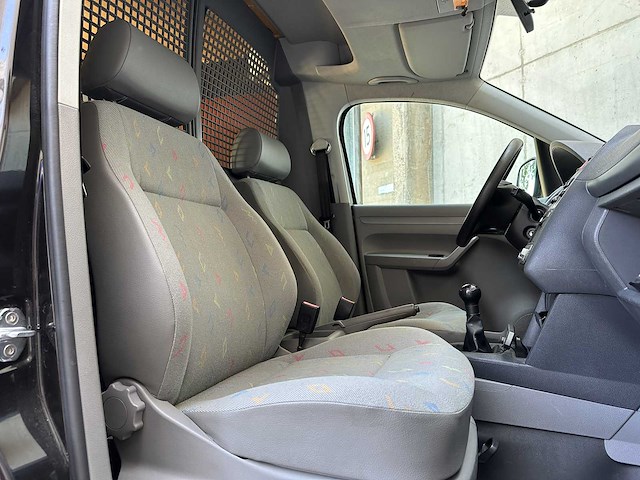 Volkswagen caddy 2.0 sdi 69pk 2007 (origineel-nl), 67-vbz-2 - afbeelding 24 van  45